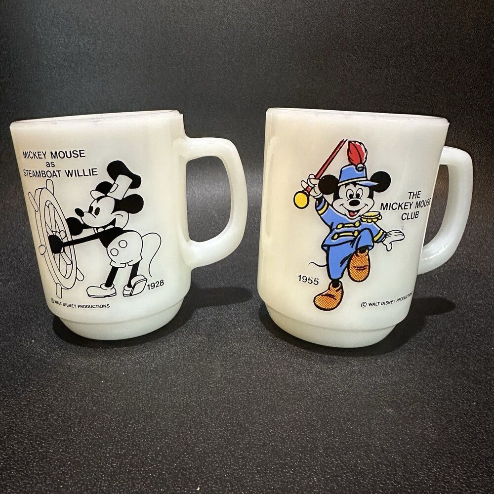 Vintage Disney Pepsi Co. Anchor Mickey Mouse Club Milk Glass Mug Set 1928 1955